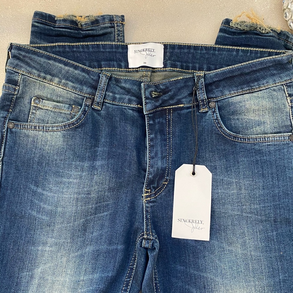 Sincerely Jules distressed jeans size 30